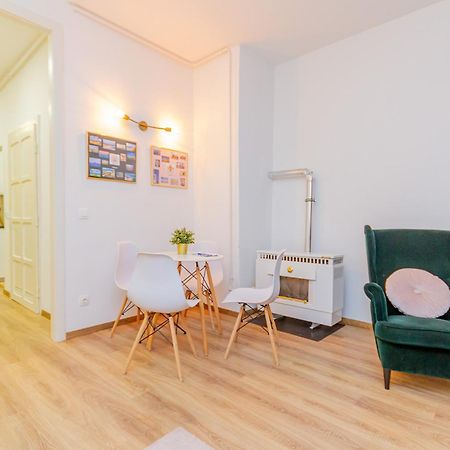 Rothapartments'Alice Budapest Eksteriør bilde