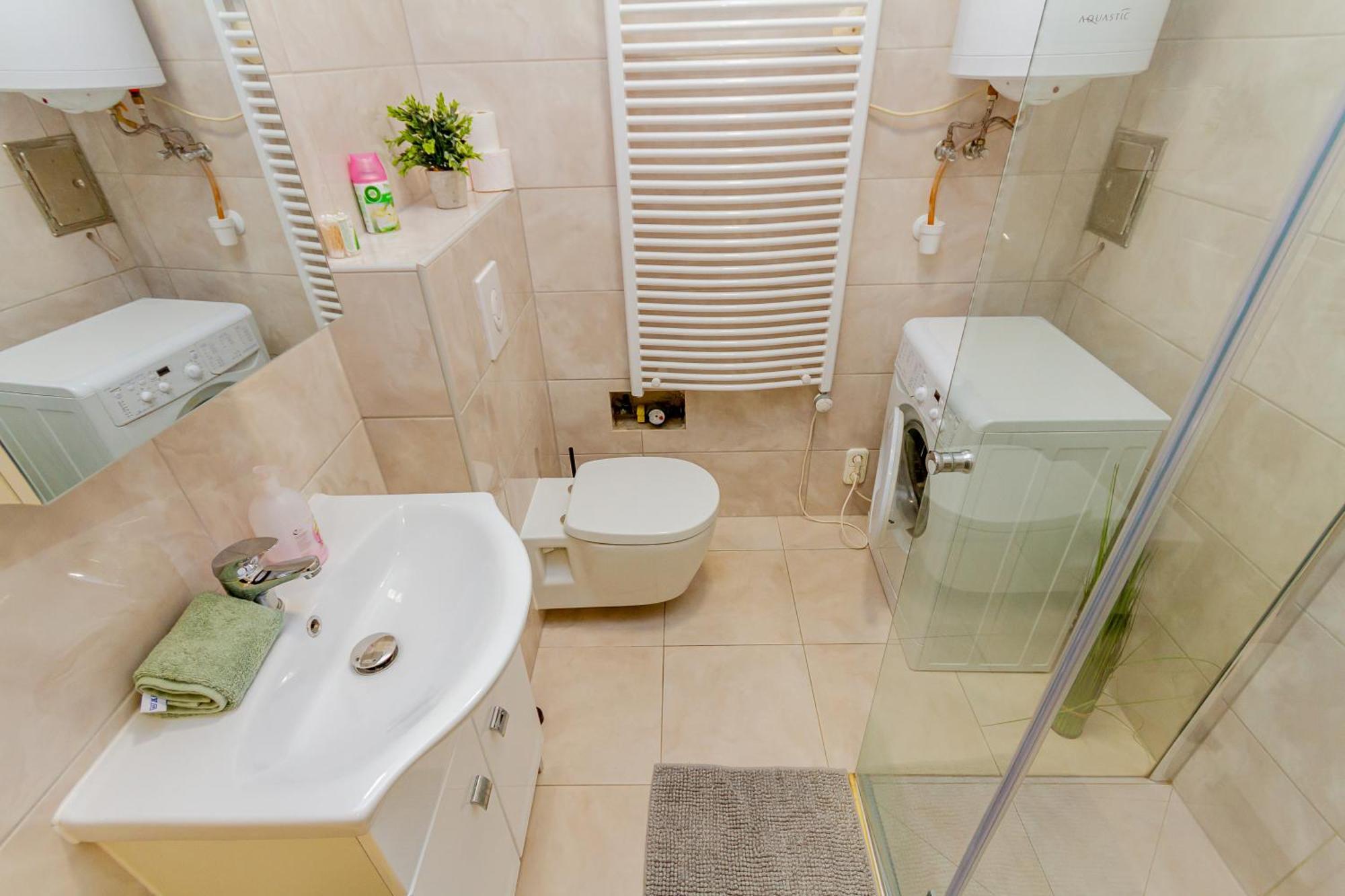 Rothapartments'Alice Budapest Eksteriør bilde